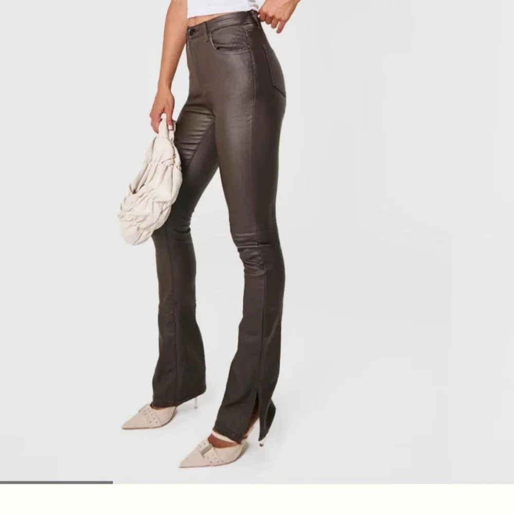 Pretty Little Thing Chocolate Coated Denim Split Hem Flares - Picture 1 of 7